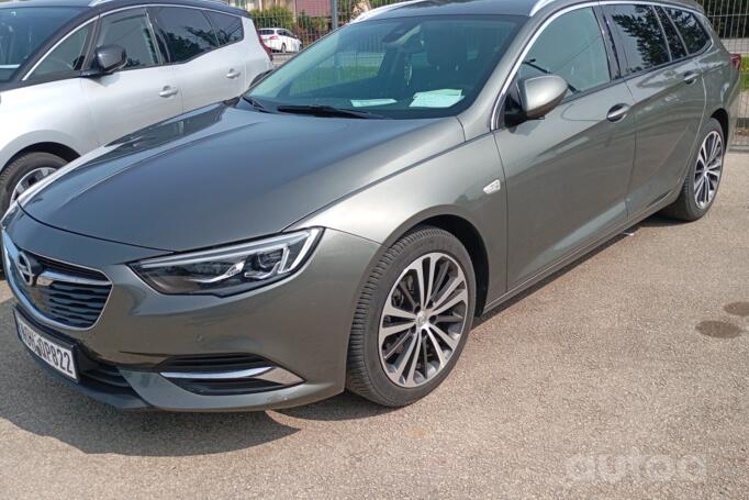 Opel Insignia B Sports Tourer wagon 5-doors
