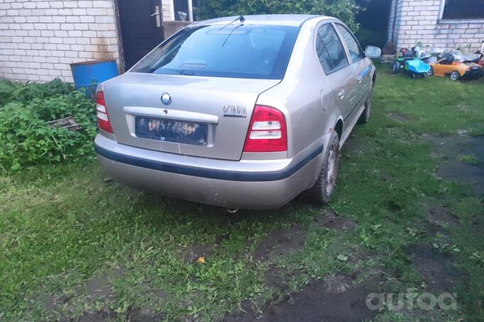 Skoda Octavia 2 generation Liftback 5-doors