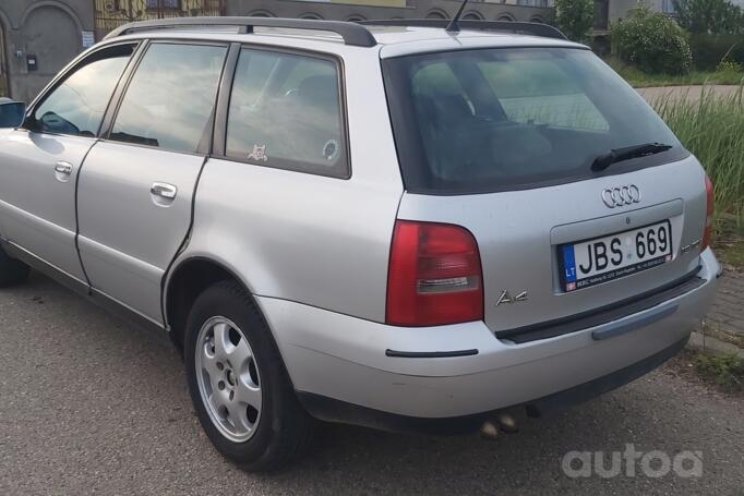 Audi A4 B5 [restyling] Avant wagon 5-doors
