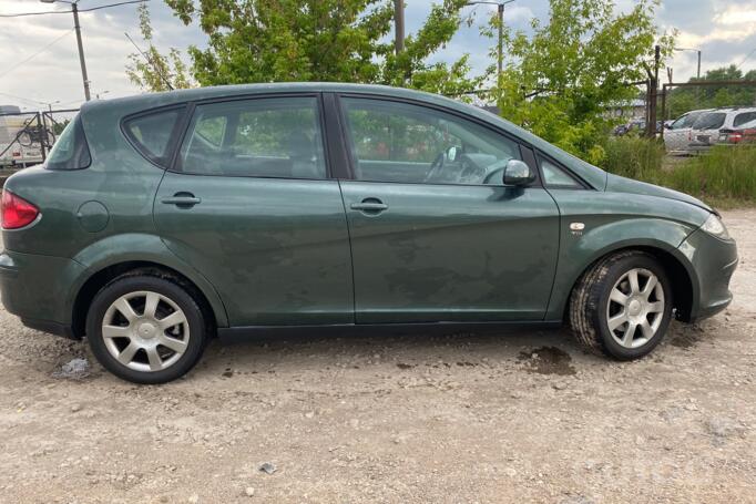 SEAT Toledo 3 generation Hatchback