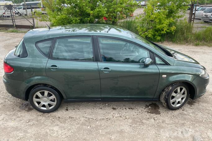 SEAT Toledo 3 generation Hatchback