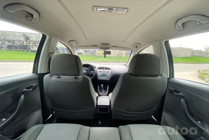 SEAT Toledo 3 generation Hatchback