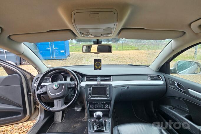 Skoda Superb 2 generation Combi wagon