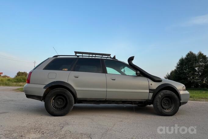 Audi A4 B5 Avant wagon 5-doors