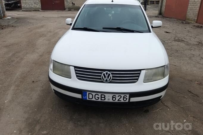Volkswagen Passat B5 Sedan 4-doors