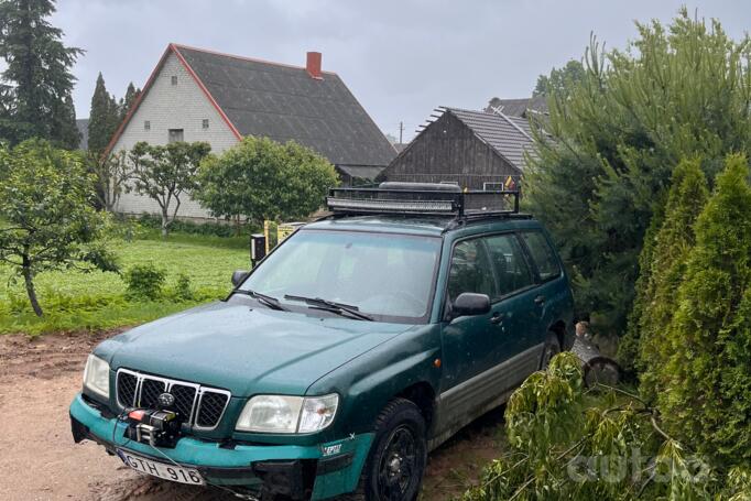 Subaru Forester 1 generation [restyling] Crossover