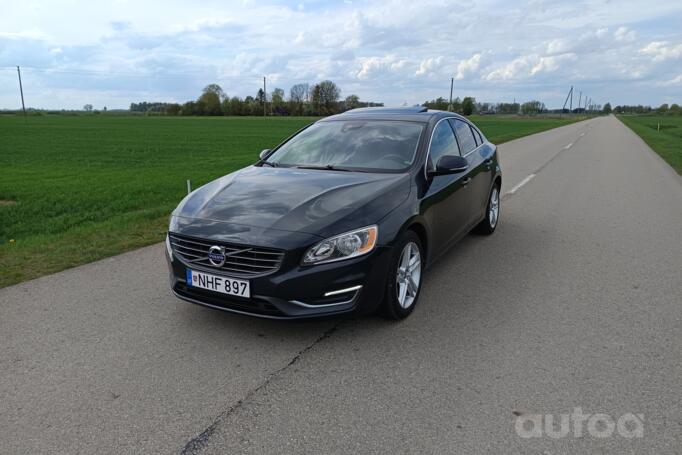 Volvo S60 2 generation [restyling] Sedan 4-doors