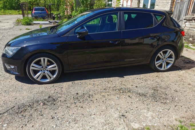 SEAT Leon 3 generation FR hatchback 5-doors
