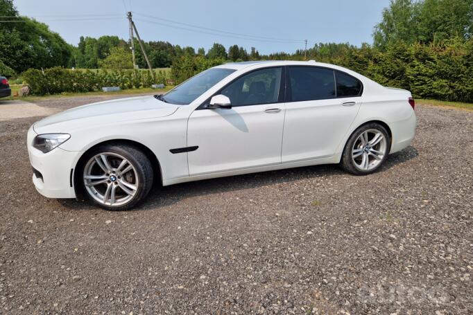 BMW 7 Series F01/F02 Sedan