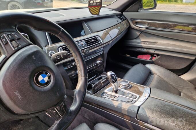 BMW 7 Series F01/F02 Sedan