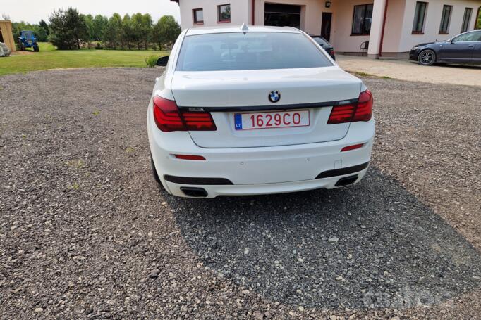 BMW 7 Series F01/F02 Sedan