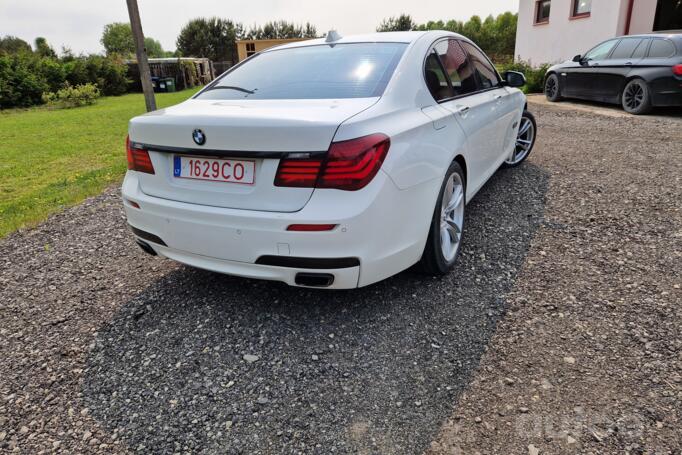 BMW 7 Series F01/F02 Sedan