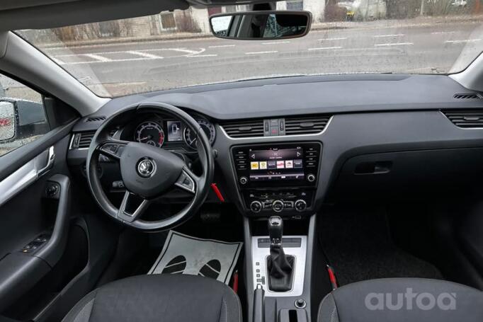 Skoda Octavia 3 generation [restyling] Combi wagon 5-doors