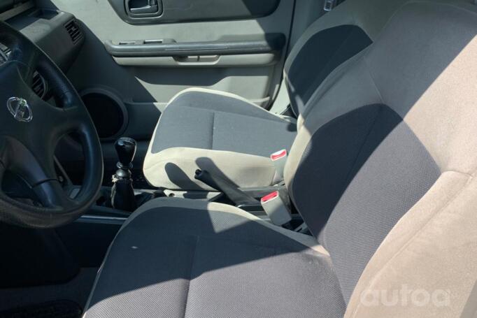 Nissan X-Trail T30 Crossover