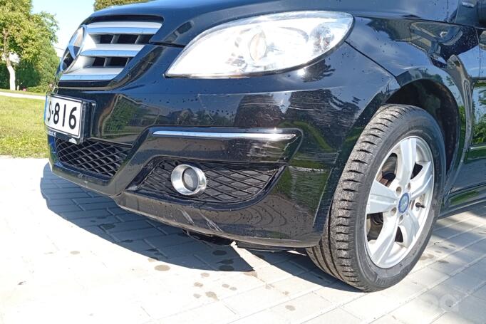Mercedes-Benz B-Class W245 [restyling] Hatchback