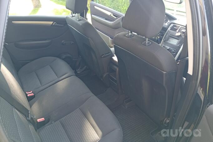 Mercedes-Benz B-Class W245 [restyling] Hatchback