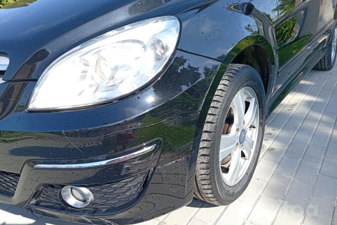 Mercedes-Benz B-Class W245 [restyling] Hatchback