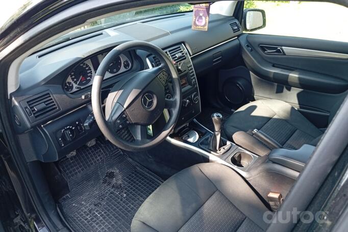 Mercedes-Benz B-Class W245 [restyling] Hatchback