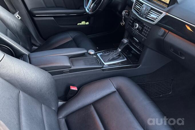 Mercedes-Benz E-Class W212/S212/C207/A207 wagon 5-doors