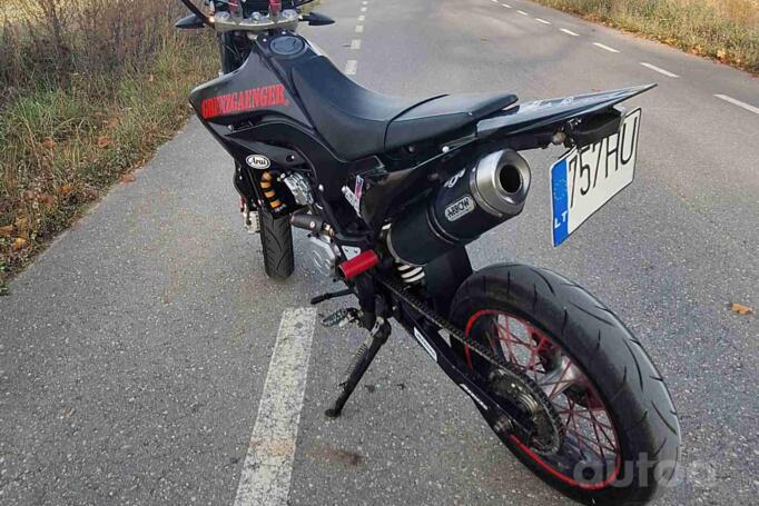 Yamaha WR