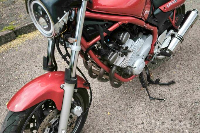 Yamaha XJ