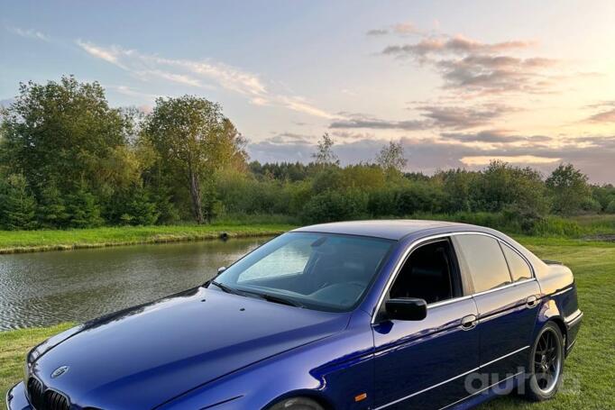 BMW 5 Series E39 Sedan 4-doors