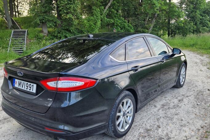Ford Fusion (North America) 2 generation Sedan