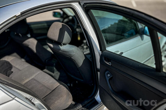 BMW 3 Series E46 [restyling] Sedan