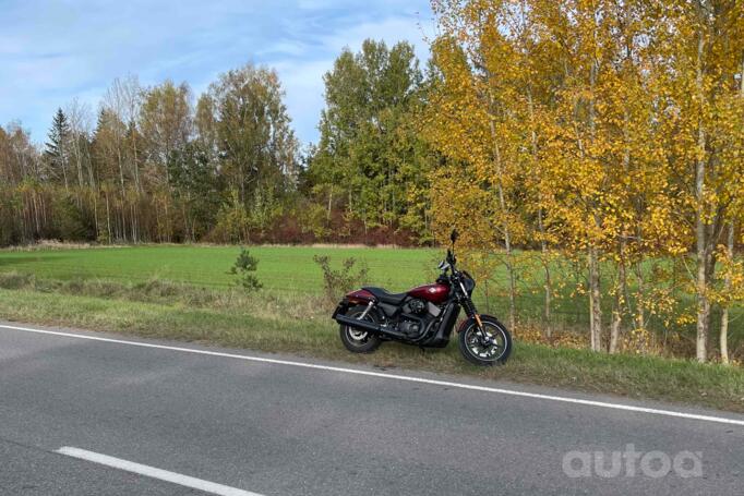 Harley Davidson Street