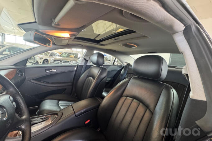 Mercedes-Benz CLS-Class C219 Sedan 4-doors