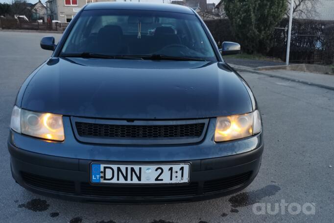 Volkswagen Passat B5 Sedan 4-doors