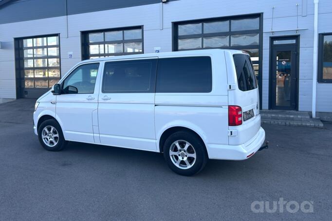 Volkswagen Transporter T6 Kombi minivan 4-doors
