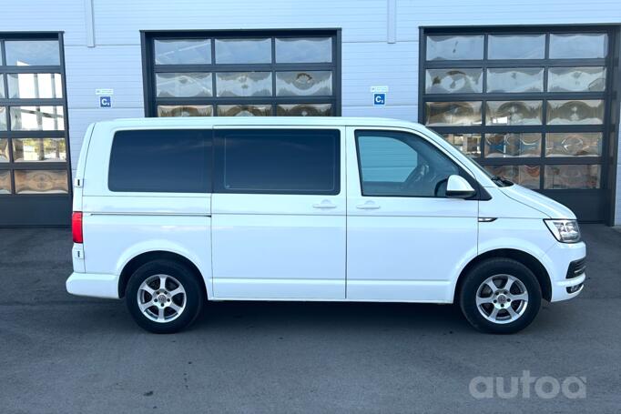 Volkswagen Transporter T6 Kombi minivan 4-doors