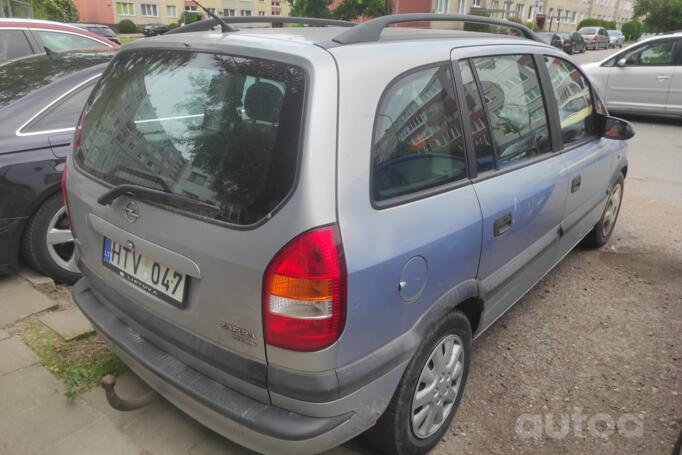 Opel Zafira A Minivan 5-doors