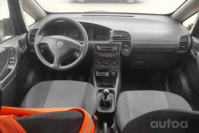 Opel Zafira A Minivan 5-doors