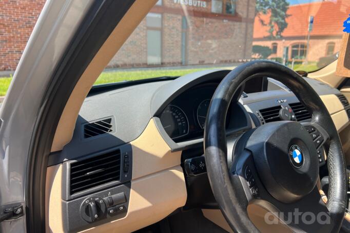 BMW X3 E83 Crossover