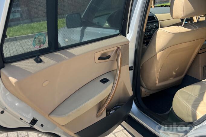 BMW X3 E83 Crossover