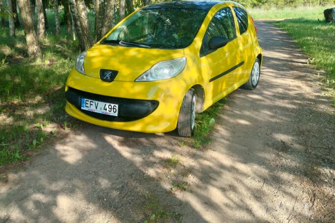 Peugeot 107 1 generation Hatchback 3-doors