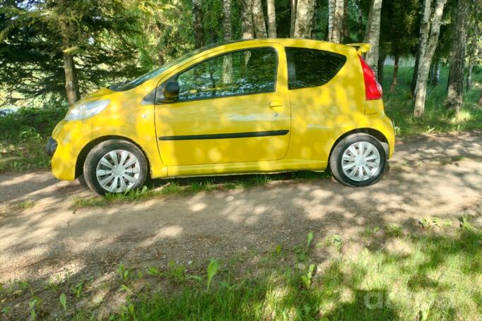 Peugeot 107 1 generation Hatchback 3-doors