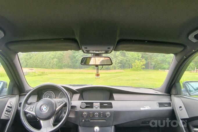 BMW 5 Series E60/E61 Touring wagon