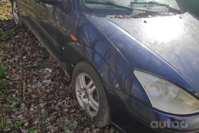 Ford Focus 1 generation Hatchback 5-doors