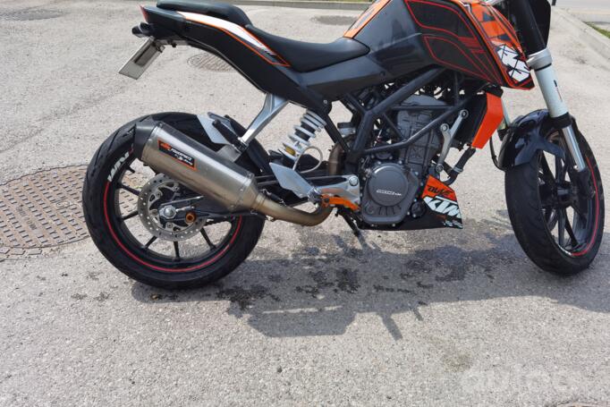 KTM Duke