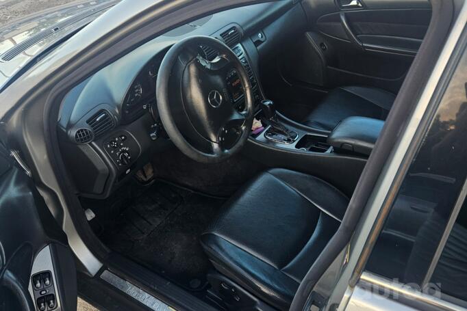 Mercedes-Benz C-Class W203/S203/CL203 wagon 5-doors