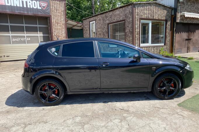 SEAT Leon 2 generation Hatchback 5-doors