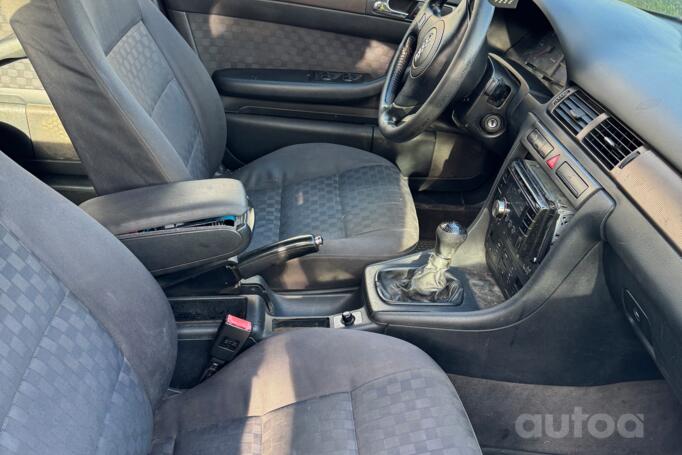 Audi A6 4B/C5 wagon 5-doors