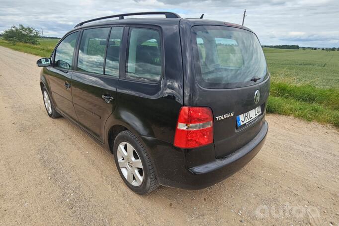 Volkswagen Touran 1 generation Minivan