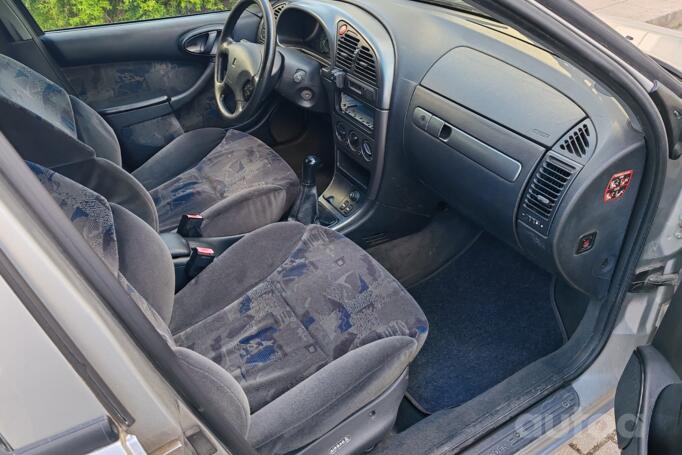 Citroen Xsara 1 generation Hatchback