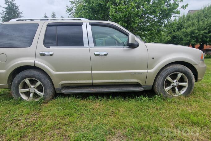Lincoln Aviator 1 generation SUV