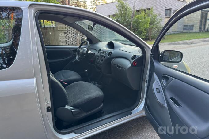 Toyota Yaris 1 generation [restyling]