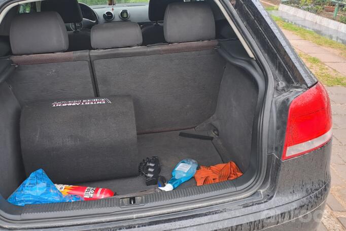 Audi A3 8L [restyling] Hatchback